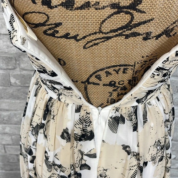 ERIN by Erin Fetherson Isabelle Print Chiffon
Dress - Picture 5 of 9